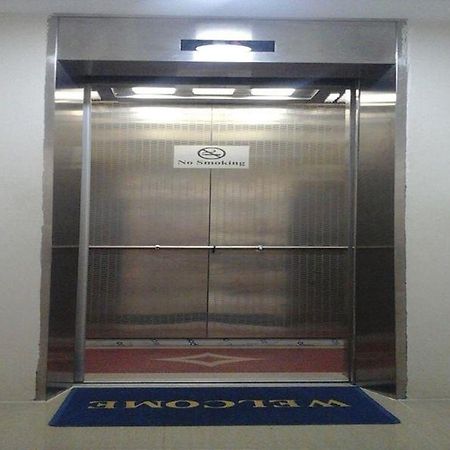 Okkala Hotel Янгон Экстерьер фото