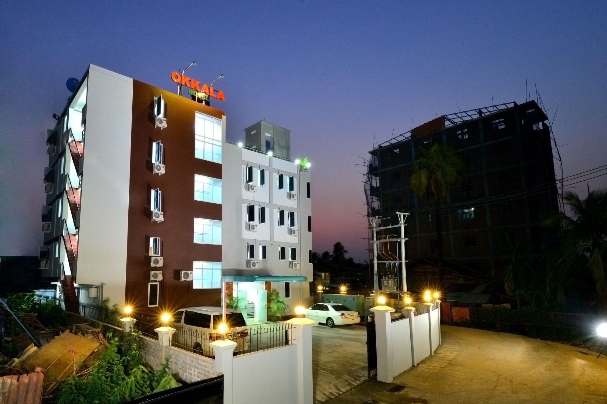 Okkala Hotel Янгон Экстерьер фото